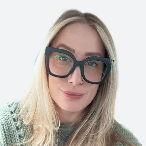 Karissa Thompson